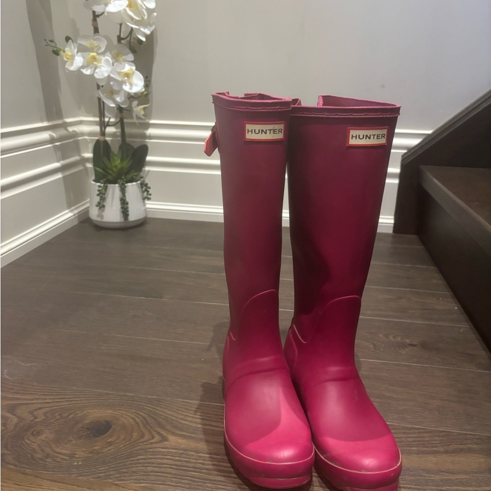 Hunter Women's Winter & Rain Boots - Berry